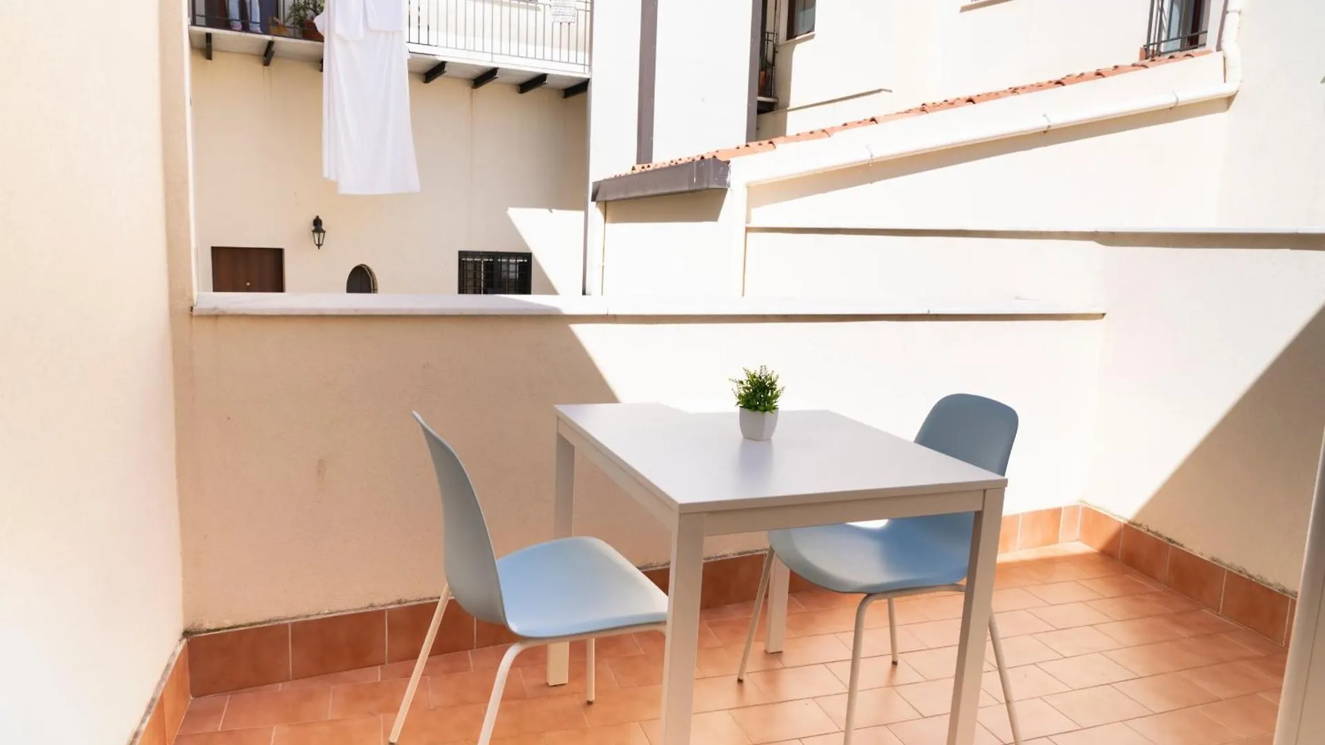 Monteleone Apartment Palermo Italy